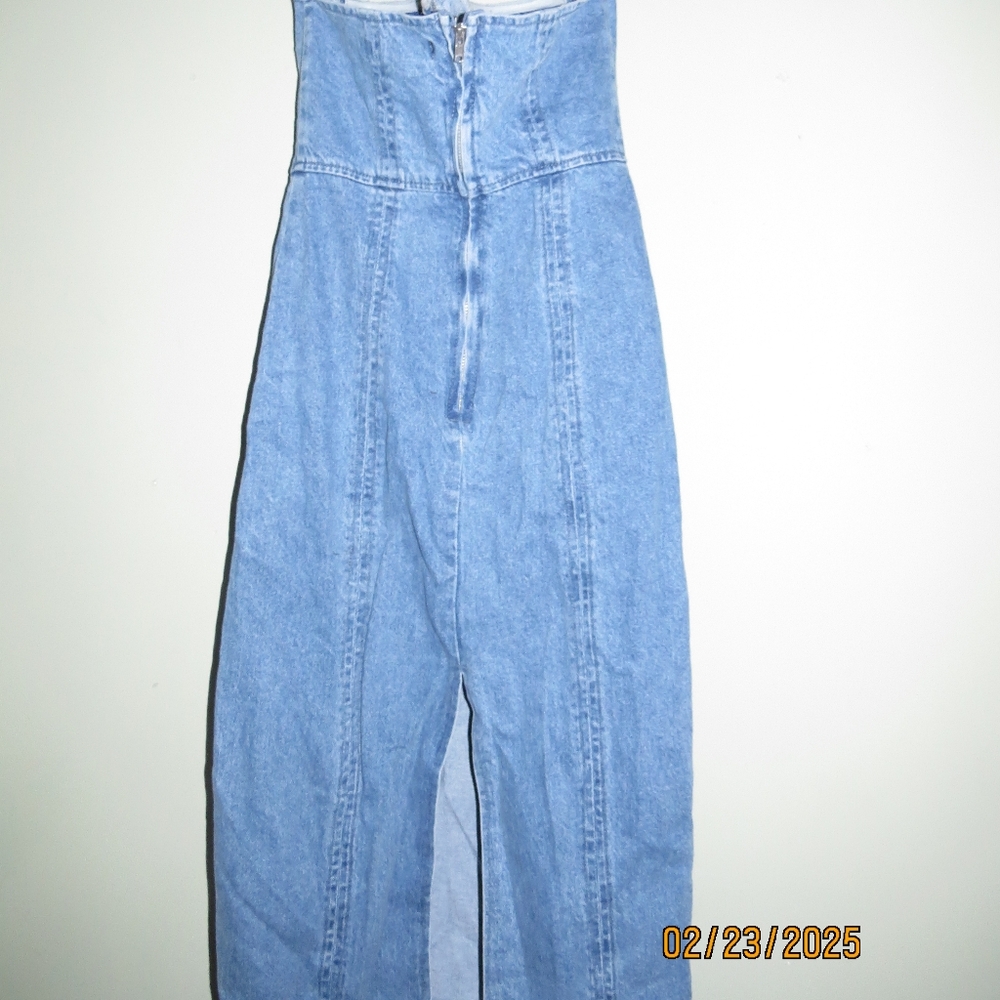 Denim dress 🤍